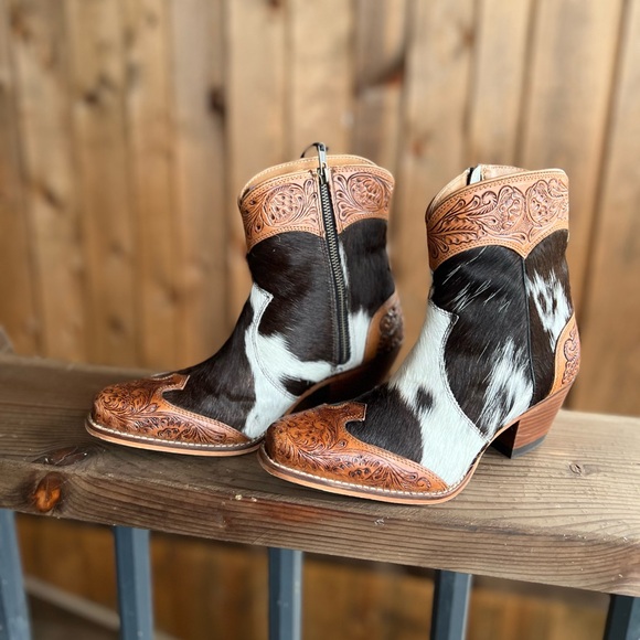 💯Hand Tooled Leather Genuine Cowhide Women Bootie Boot Boho Western Shoe ankle - Picture 3 of 16